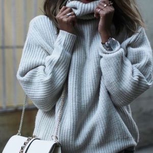 Aritzia Wilfred Montpellier Mock Neck Merino Wool chunky Knit Sweater Small S